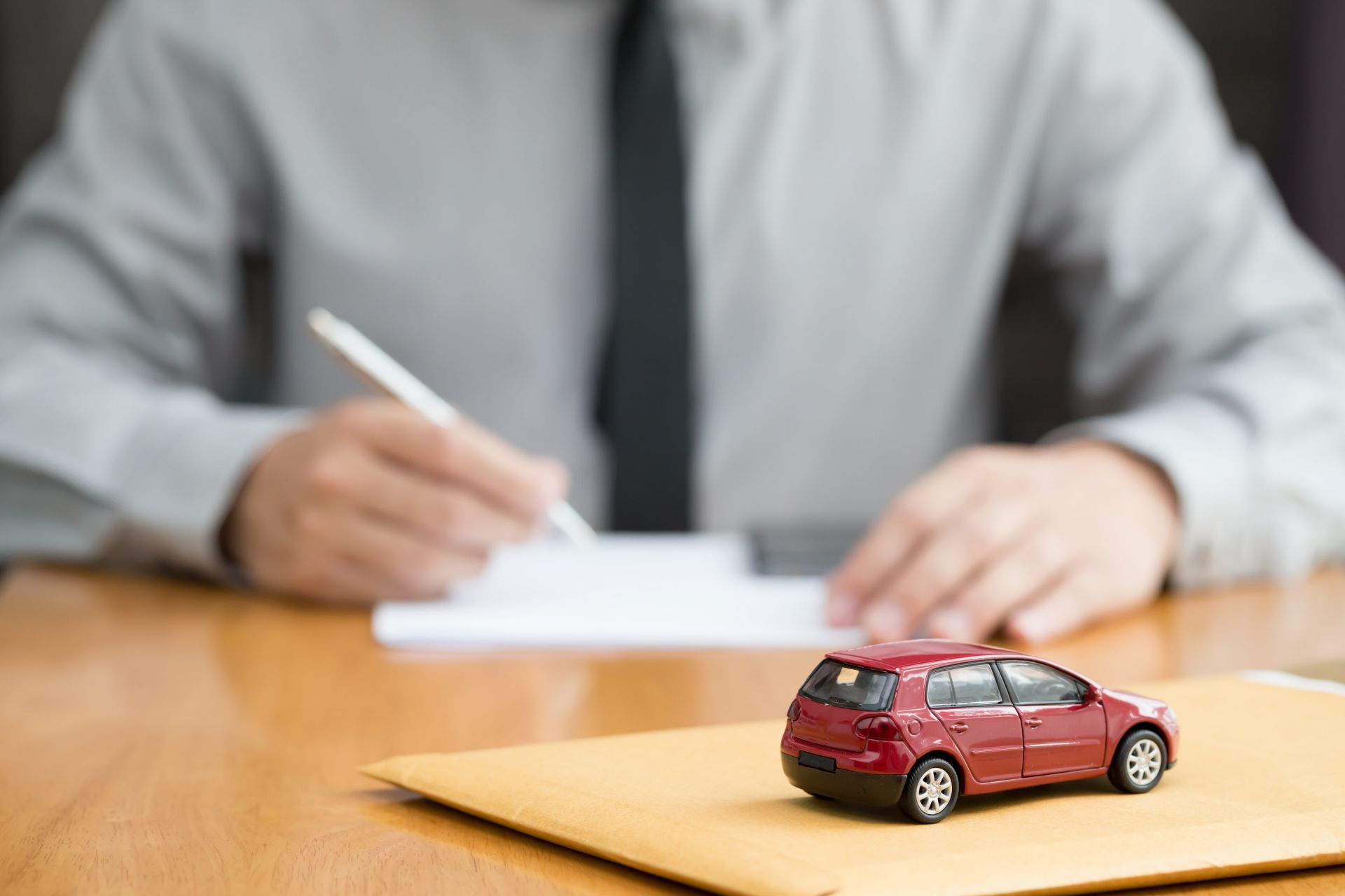 想買汽車嗎？信用貸款遇到瓶頸了嗎？信用不良也可以馬上取得貸款！